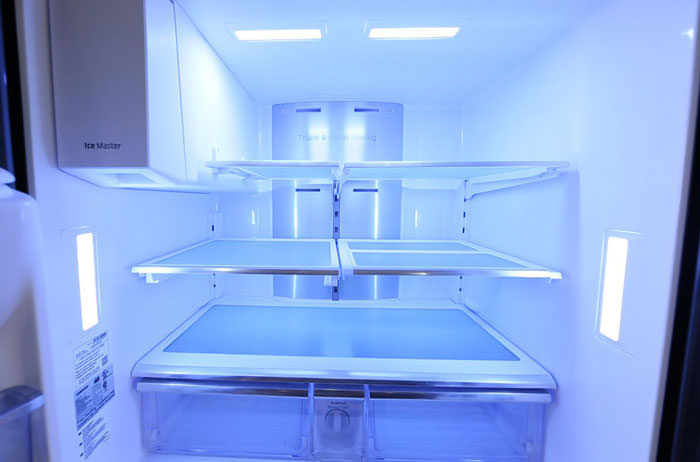 نورپردازی یخچال فریزر